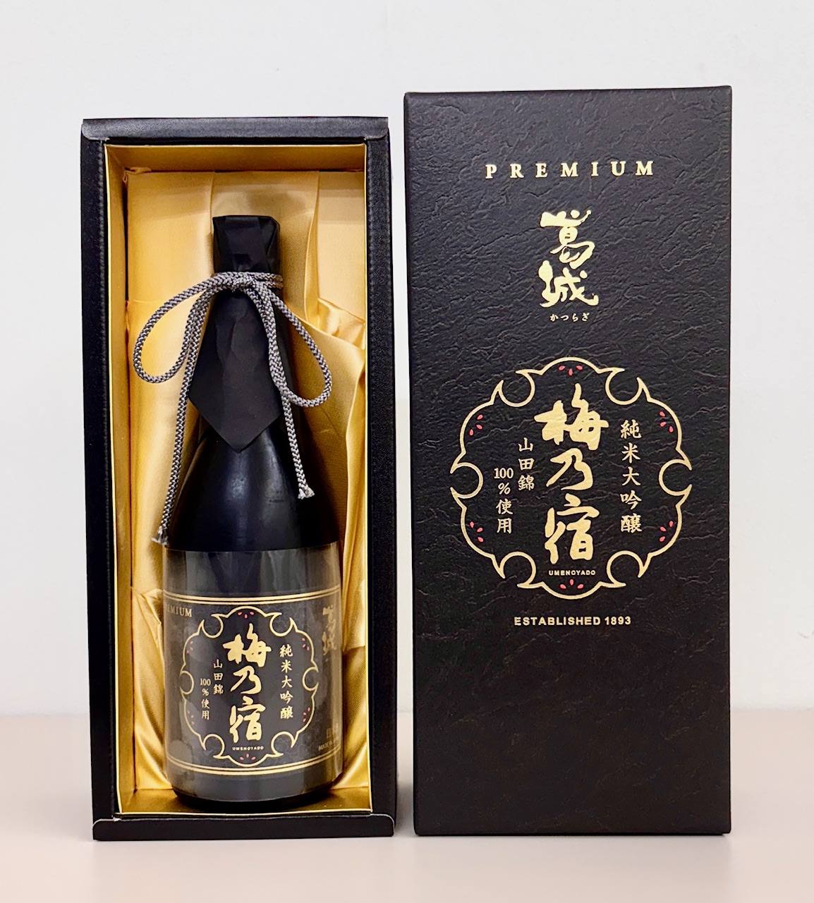 梅乃宿　葛城　純米大吟醸　　(高市総理引き出物愛用酒）720ML